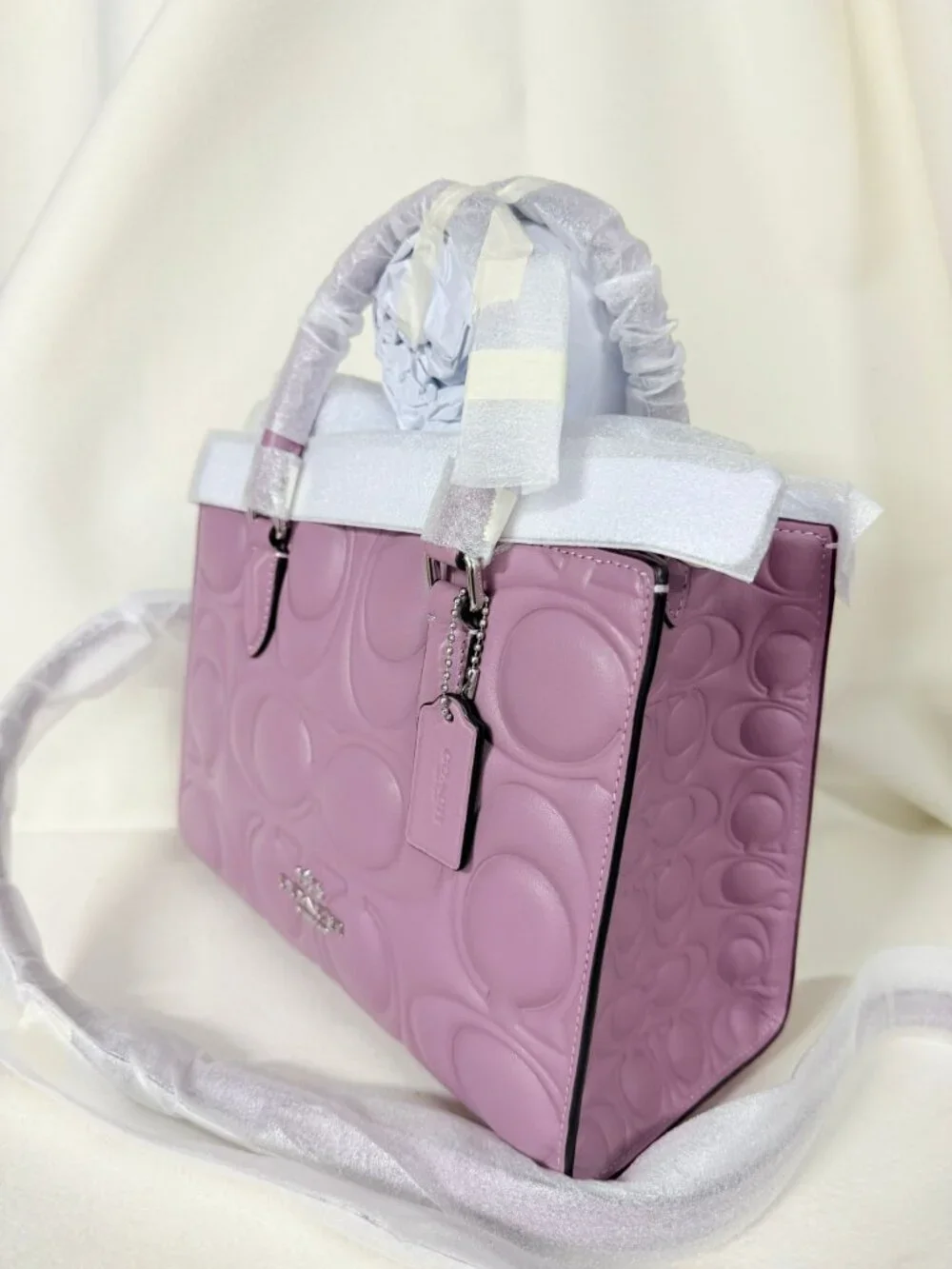 coach Maggie Small Tote Bag In Signature Leather cy670